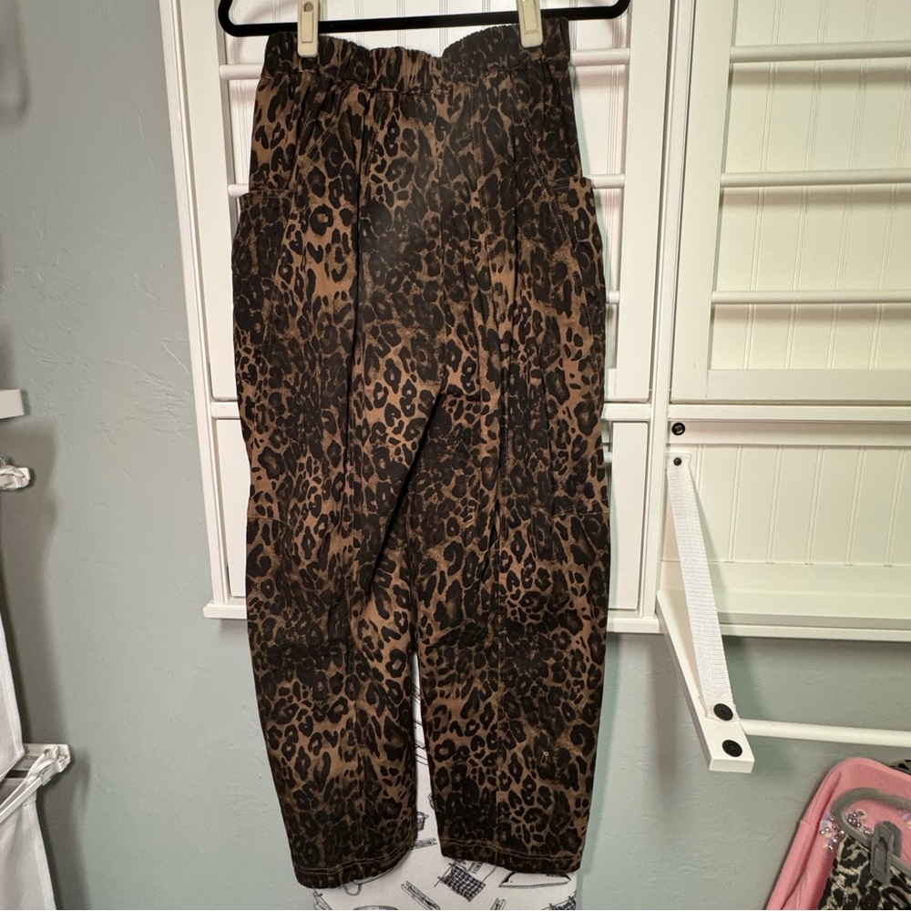 Anniewear Brown Leopard Print Pants - size Small - NWOT - Picture 5 of 16